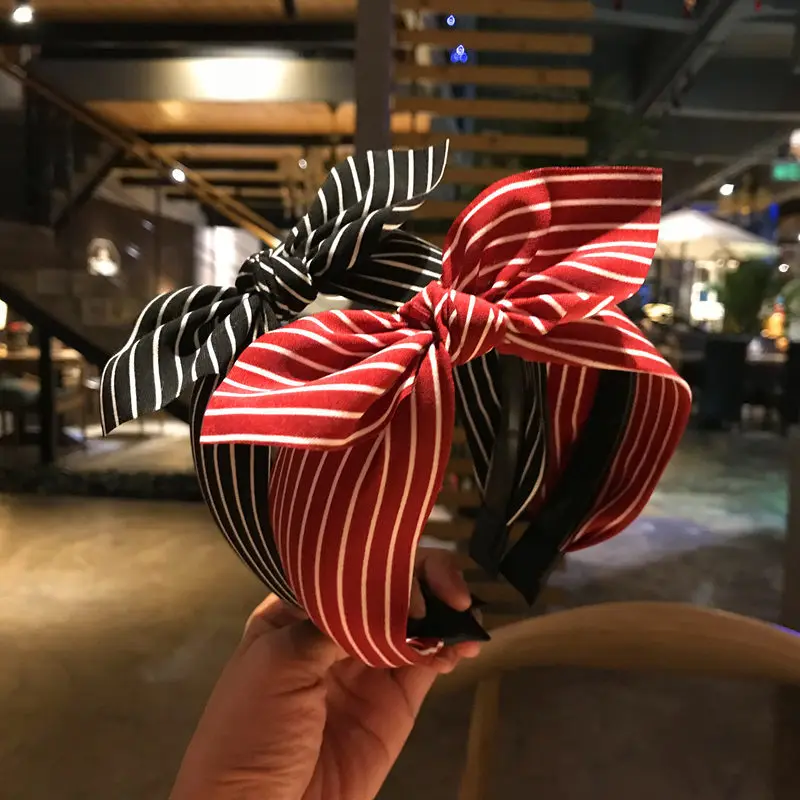 Striped Print Wide Side Bow Headband Hair Hoop Fashion Ladies Hair Band For Girl Hair Accessories
Striped Print Wide Side Bow Headband Hair Hoop Fashion Ladies Hair Band For Girl Hair Accessories