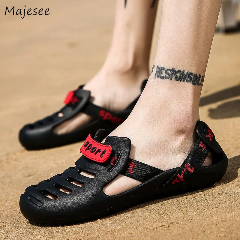 Men's Sandals Summer 2019 Leisure Non-slip Slip-on Shoes Men Fashion Outside Beach Korean Style All-match Trendy Classic Chic
Men's Sandals Summer 2019 Leisure Non-slip Slip-on Shoes Men Fashion Outside Beach Korean Style All-match Trendy Classic Chic