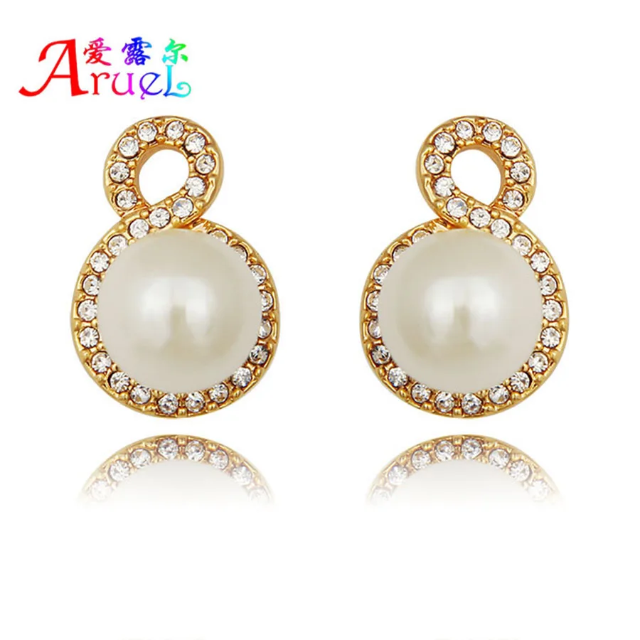 ARUEL boucle d'oreille femme brincos jewelry women pendientes round imitate pearl stud austrian crystal fashion earrings gifts
ARUEL boucle d'oreille femme brincos jewelry women pendientes round imitate pearl stud austrian crystal fashion earrings gifts