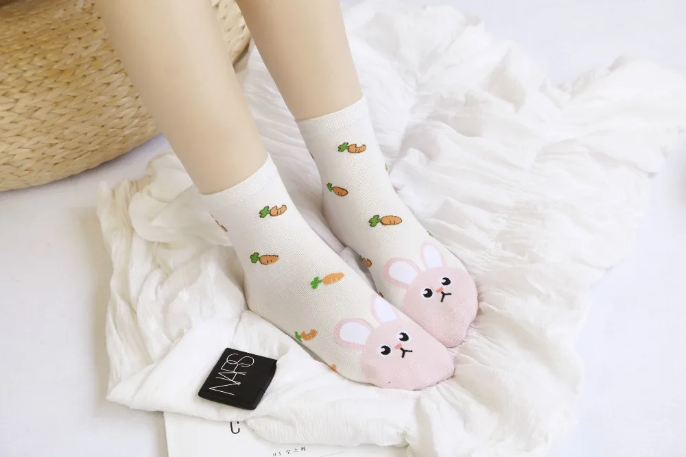 Cute Kawaii Woman Socks Cartoon Animals Cat Dog Funny Socks Cotton For Girl Ladies Women Tube Warm Winter Socks Calcetines Meias 18