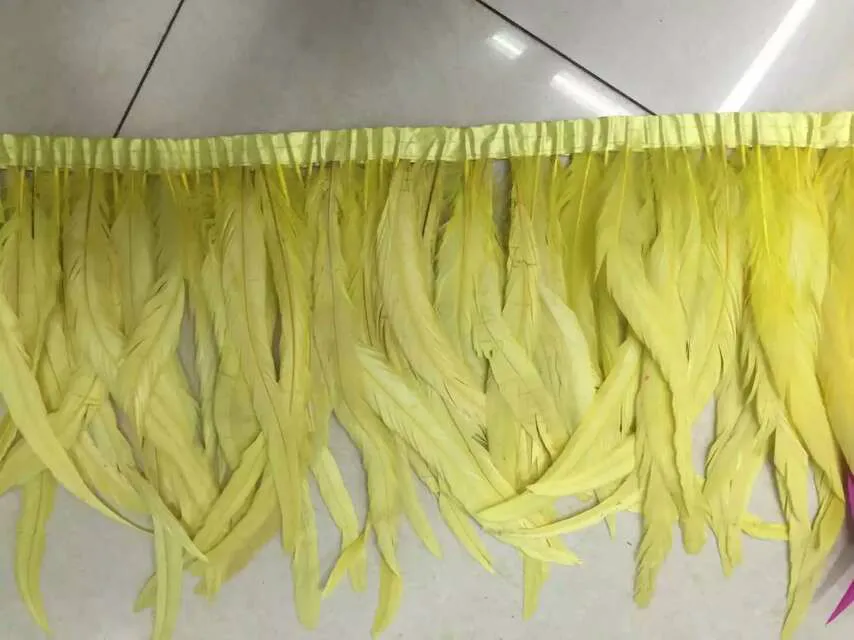 Free Shipping-10 yards yellow Rooster feather trim 30-35cm in width rooster fringe coque trim for Craft party supply
Free Shipping-10 yards yellow Rooster feather trim 30-35cm in width rooster fringe coque trim for Craft party supply