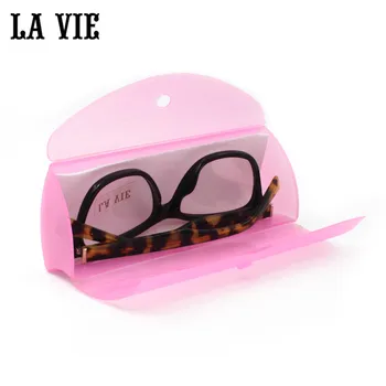 PVC Professional Glasses Case Spectacle Eyeglasses Storage Holder Bright Color Anti-knock Design with Zeiss Lens Wipe Gift C002
PVC Professional Glasses Case Spectacle Eyeglasses Storage Holder Bright Color Anti-knock Design with Zeiss Lens Wipe Gift C002