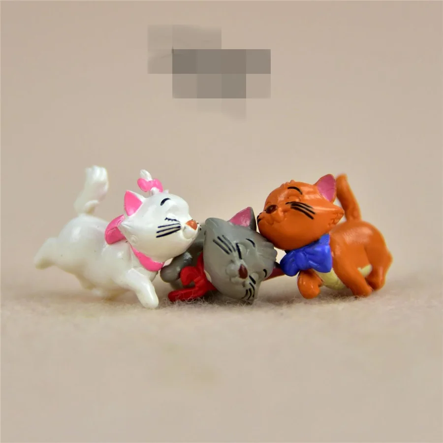 48pcs/lot 2.5cm cute walking Marie Cat very small figure toys marie cat diy figure toys three color on sale
48pcs/lot 2.5cm cute walking Marie Cat very small figure toys marie cat diy figure toys three color on sale