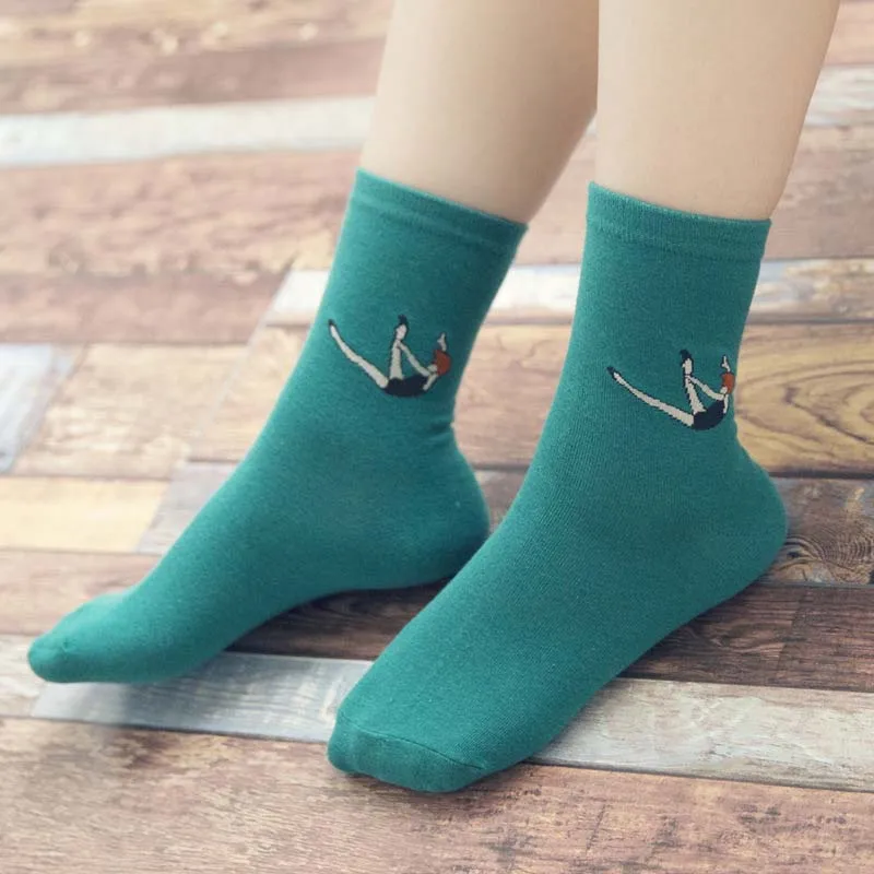 Sporty Style Cotton Short Funny Socks Women Breathable Cartoon Patterned Socks Female Casual Mid Finger Art Socks Hipster Sox
Sporty Style Cotton Short Funny Socks Women Breathable Cartoon Patterned Socks Female Casual Mid Finger Art Socks Hipster Sox