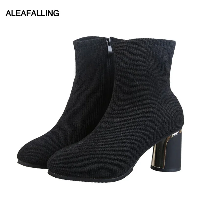 Aleafalling Snow Women Warm Boots Knitting 7cm High Heel Platform Zip Open Motorcycle Ankle Mature Boots Woman Shoes WBT380
Aleafalling Snow Women Warm Boots Knitting 7cm High Heel Platform Zip Open Motorcycle Ankle Mature Boots Woman Shoes WBT380