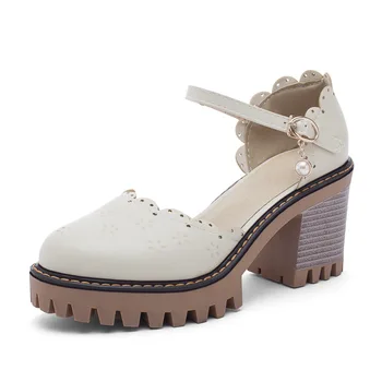 The new spring and summer 2019 high with square hollow joker cingulate sandals 33-43
The new spring and summer 2019 high with square hollow joker cingulate sandals 33-43