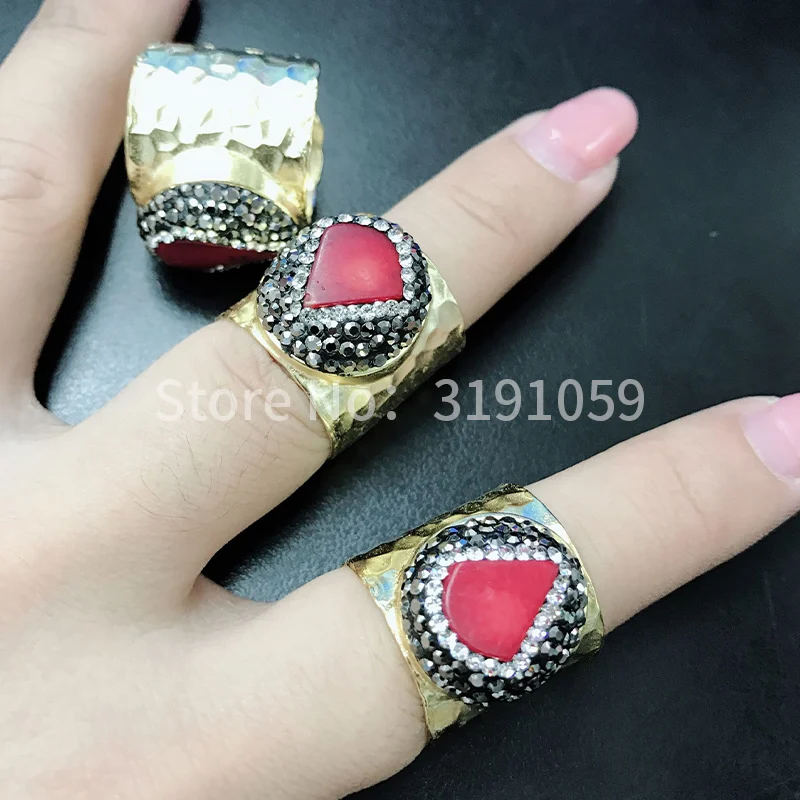2018 European and American fashion retro red coral jewelry ring female tide all-match simple ring opening trendsetter
2018 European and American fashion retro red coral jewelry ring female tide all-match simple ring opening trendsetter
