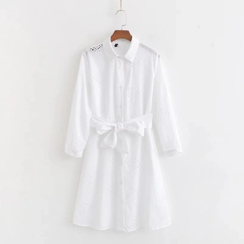 White Women Long Shirts Embroidery Plain Cotton Shirt 2019 Spring-Autumn Ladies Casual Street-wear Plain Blouses Chic Girls Tops
White Women Long Shirts Embroidery Plain Cotton Shirt 2019 Spring-Autumn Ladies Casual Street-wear Plain Blouses Chic Girls Tops