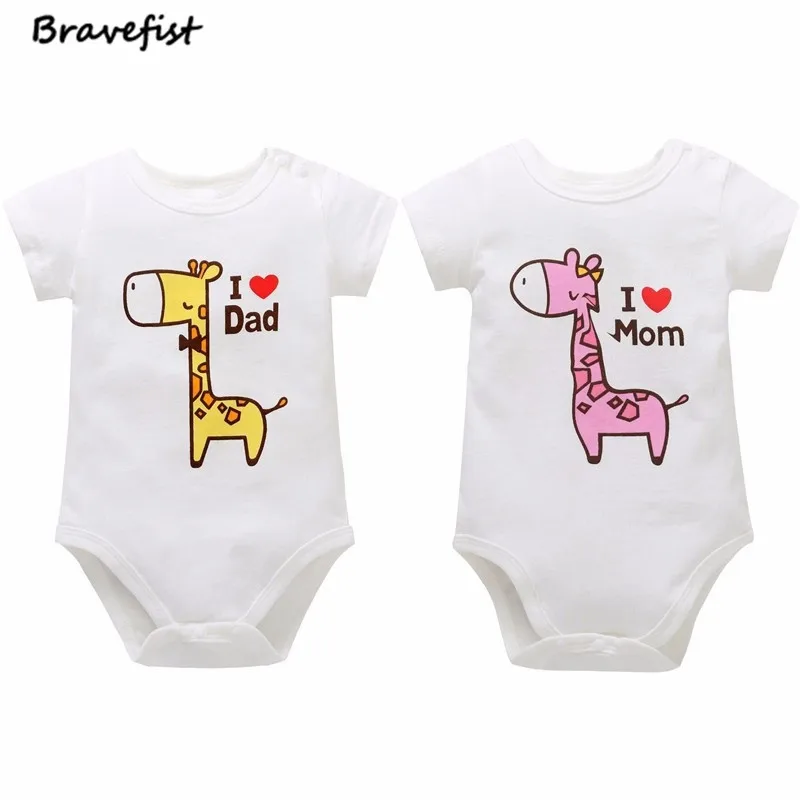 Cartoon Giraffe Print Newborn Bodysuits Kids Jumpsuits I Love Dad I Love Mom Two Design Infant Boys Girls Summer Clothes Outfits
Cartoon Giraffe Print Newborn Bodysuits Kids Jumpsuits I Love Dad I Love Mom Two Design Infant Boys Girls Summer Clothes Outfits
