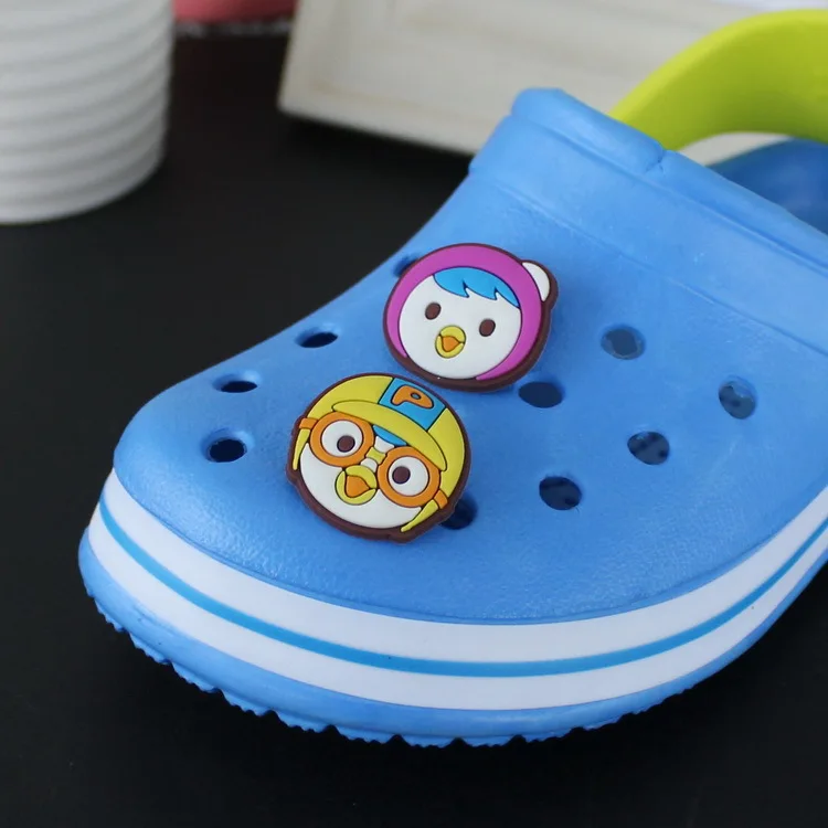 Children's gift cartoon Pororo Little penguin Betty shoe flower Cartoon hole hole shoes buckle
Children's gift cartoon Pororo Little penguin Betty shoe flower Cartoon hole hole shoes buckle
