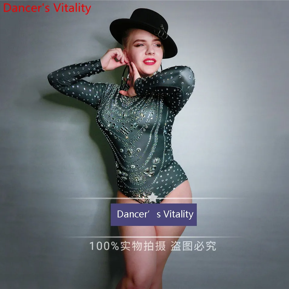 Women Singer DS Acrobatics Pole DS Dancing Party Black Diamond High Split Body Suit Hat Elastic Slim Fit Performance Clothes
Women Singer DS Acrobatics Pole DS Dancing Party Black Diamond High Split Body Suit Hat Elastic Slim Fit Performance Clothes