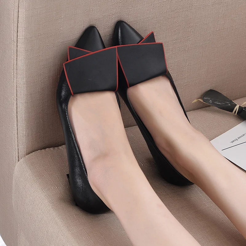 Spring Pointed Toe Women's Shoes Shallow Mouth Office & Career Female Flats Turned-over Edge Slip-On
Spring Pointed Toe Women's Shoes Shallow Mouth Office & Career Female Flats Turned-over Edge Slip-On