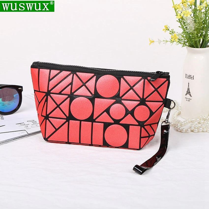 new fashion Matte pvc cosmetic bag women make up bag casual travel makeup case beauty bag organizer toiletry kit pouch
new fashion Matte pvc cosmetic bag women make up bag casual travel makeup case beauty bag organizer toiletry kit pouch