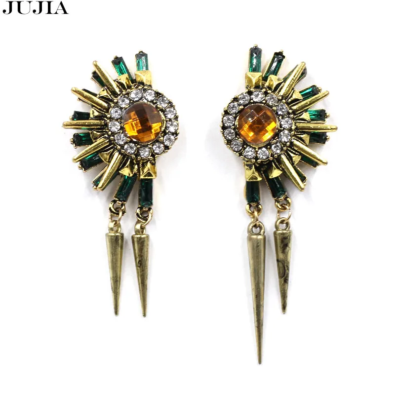 Image 2015 New statement earrings rivet dangle earring for party fashion earring women wholesale