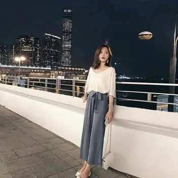 2019 Summer V Neck Bow Two Piece Set Casual Chic Palazzo Pants 2 Pcs Set Brief Elegant Korean Chic Women Sets Clothes
2019 Summer V Neck Bow Two Piece Set Casual Chic Palazzo Pants 2 Pcs Set Brief Elegant Korean Chic Women Sets Clothes
