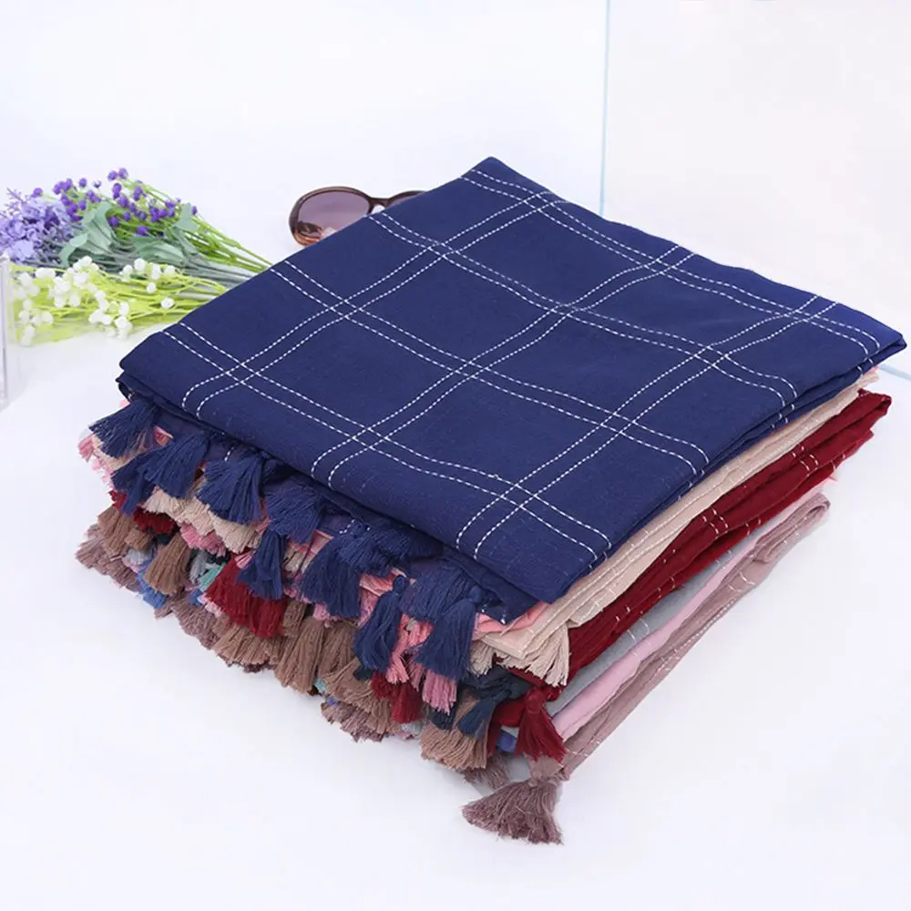 High Quality 185*90cm Cotton Linen Tassel Beach Sunscreen Shawl Travel Scarf Spring Dual Use Long Lattice Silk Scarf
High Quality 185*90cm Cotton Linen Tassel Beach Sunscreen Shawl Travel Scarf Spring Dual Use Long Lattice Silk Scarf