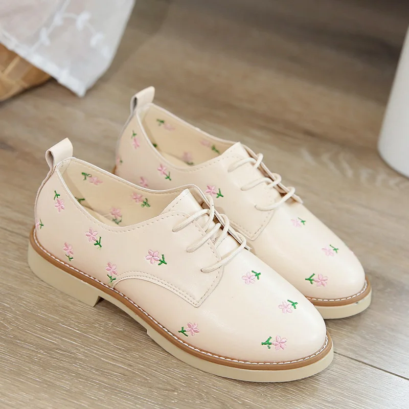 Beige Leather flat heels espadrilles platform loafers lace-up embroider flower creeper oxfords slip-on autumn single shoes women
Beige Leather flat heels espadrilles platform loafers lace-up embroider flower creeper oxfords slip-on autumn single shoes women