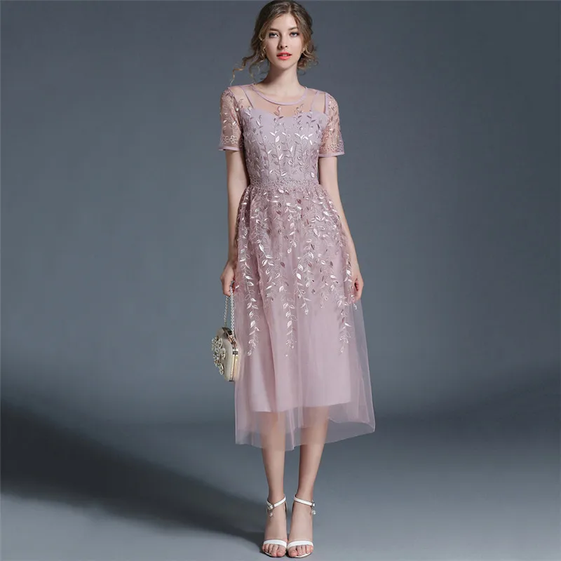 Party Dress Women Pink Purple S-2XL 2019 New Summer Sky Blue Mesh Embroidery Short Sleeve A Line Slim Maxi Dress Vestidos LD1036
Party Dress Women Pink Purple S-2XL 2019 New Summer Sky Blue Mesh Embroidery Short Sleeve A Line Slim Maxi Dress Vestidos LD1036