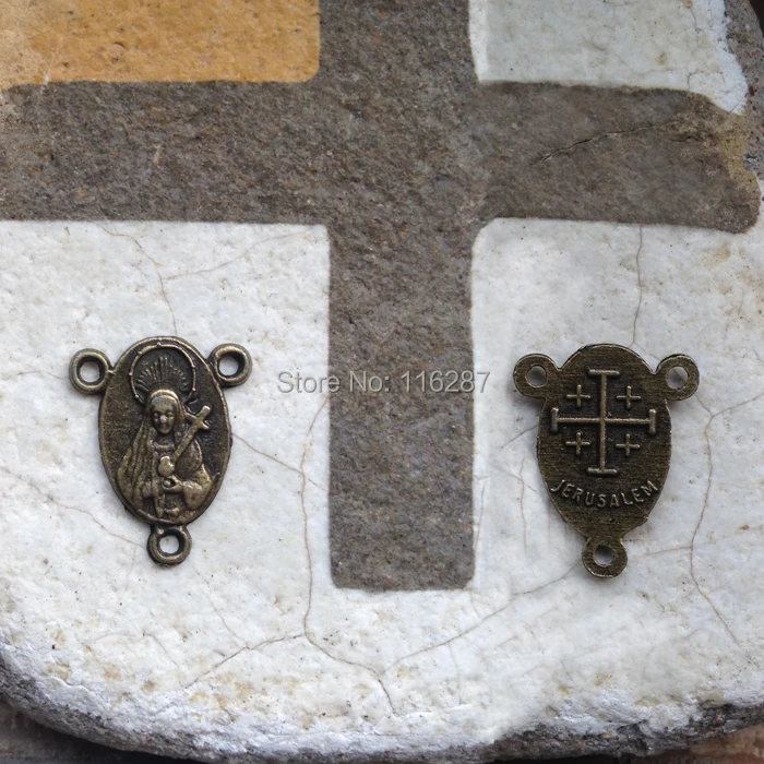 Фото Крошечные античные бронзовые католические религиозные подарки высота 14 мм 60 шт.