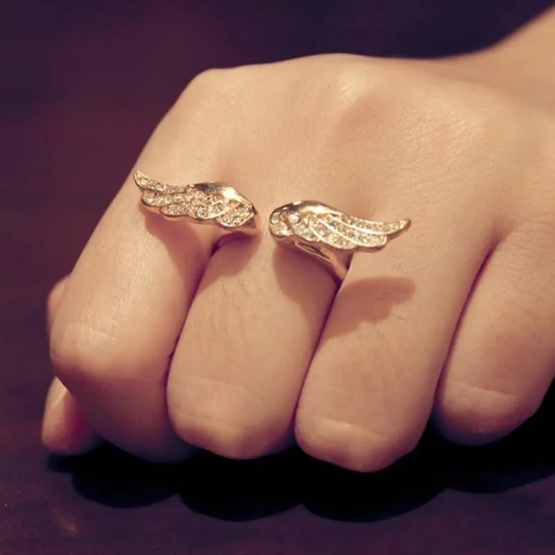 Adjustable Angel Wings Rings Micro Pave Zircon Gold-color Rings For Women Fashion Jewelry Wholesale Female Gifts JZHL024
Adjustable Angel Wings Rings Micro Pave Zircon Gold-color Rings For Women Fashion Jewelry Wholesale Female Gifts JZHL024