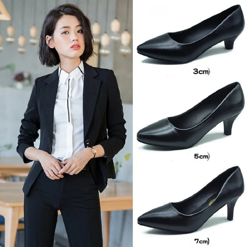 New work shoes black comfortable high-heeled temperament women's shoes fashion sexy women's shoes 
New work shoes black comfortable high-heeled temperament women's shoes fashion sexy women's shoes