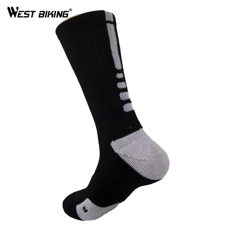 Image New Style Socks Outdoor Breathable Sport Sock Badminton Football Basketball Socks Walking Running Tennis Sports Socks Men Socks
