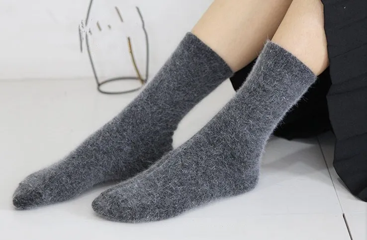 New Autumn and winter, warm, soft handle, rabbit hair, pure color, socks, women socks, free delivery S181030
New Autumn and winter, warm, soft handle, rabbit hair, pure color, socks, women socks, free delivery S181030