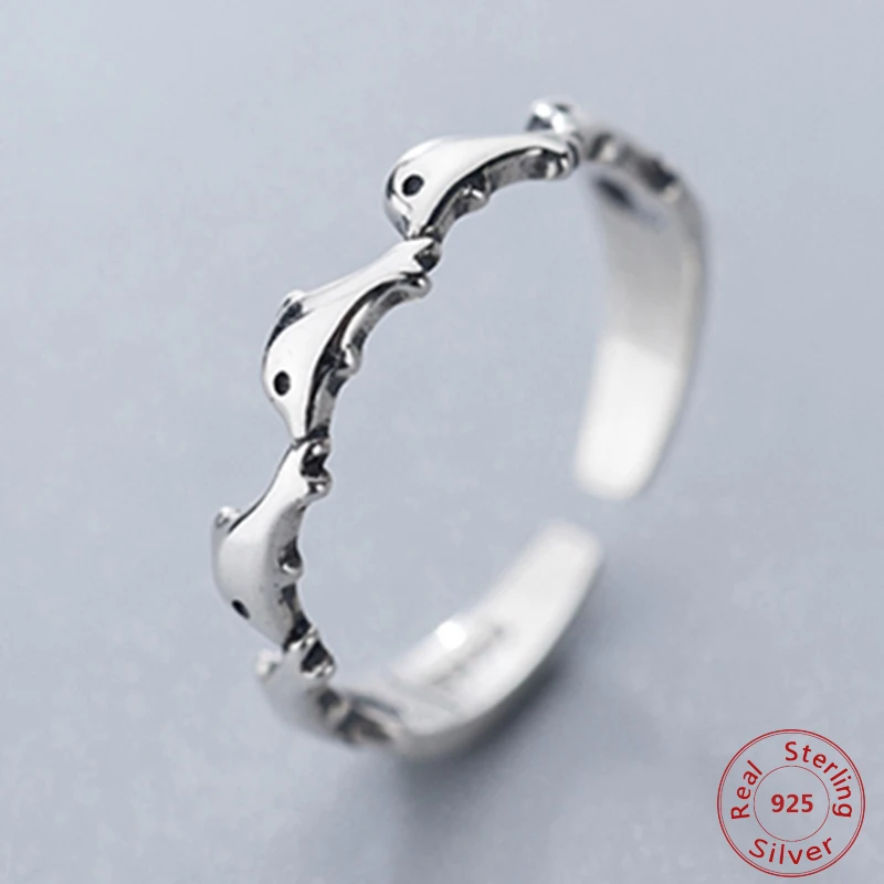 Exquisite Animal Dolphin 925 Silver Charm Woman Ring High Quality Brand Sterling Silver Ring Fashion Creative Jewelry
Exquisite Animal Dolphin 925 Silver Charm Woman Ring High Quality Brand Sterling Silver Ring Fashion Creative Jewelry