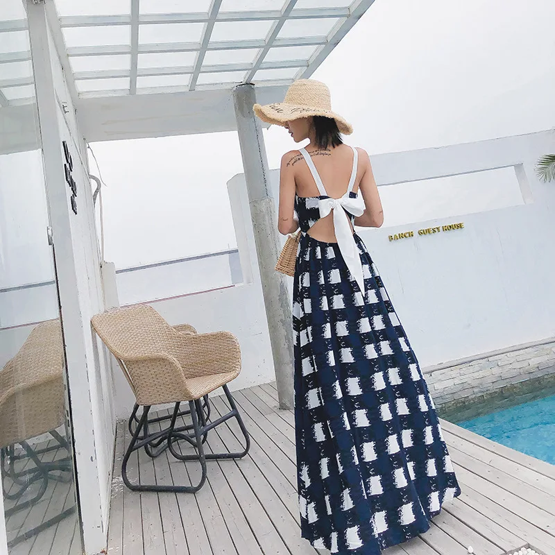 Long Boho Boho Maxi Woman Dress Printed V Neck Vintage Beach Dresses Spaghetti Strap Sleeveless Party Vestido
Long Boho Boho Maxi Woman Dress Printed V Neck Vintage Beach Dresses Spaghetti Strap Sleeveless Party Vestido
