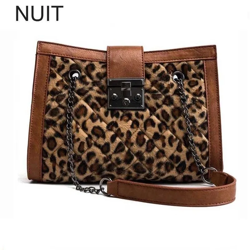 Winter Leopard Plush Shoulder Bag Leisure Chain PU PU Leather Tote Female Messenger Crossbody Bag Ladies Handbags Women Brand
Winter Leopard Plush Shoulder Bag Leisure Chain PU PU Leather Tote Female Messenger Crossbody Bag Ladies Handbags Women Brand