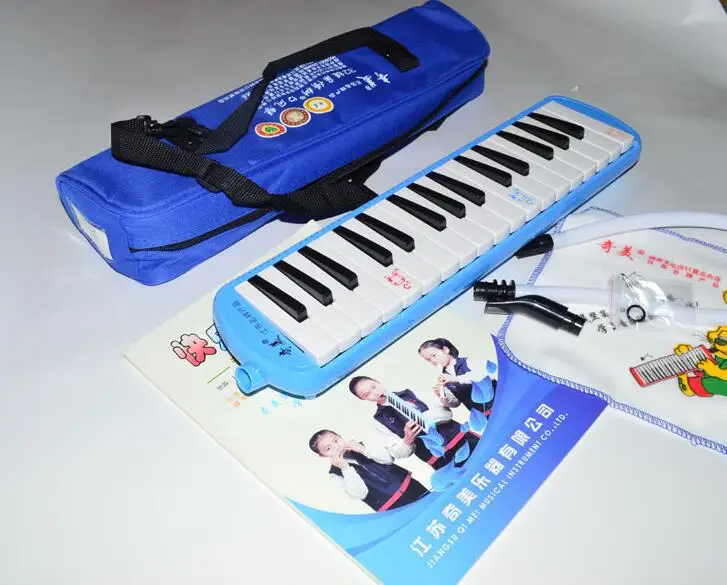 Chimei 32 key family tree mouth organ students professional children's mouth organ
Chimei 32 key family tree mouth organ students professional children's mouth organ