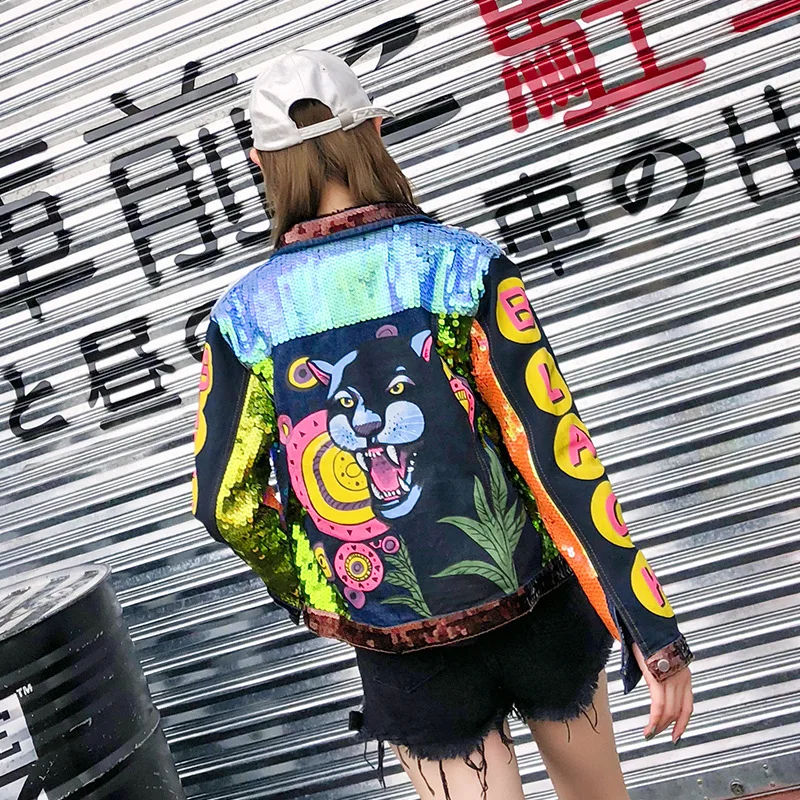 2019 Z Top Brand Spring Autumn New Thai Street Brand Color Heavy Work Sequins Cartoon Letter Printing Lapel Denim Women Jacket
2019 Z Top Brand Spring Autumn New Thai Street Brand Color Heavy Work Sequins Cartoon Letter Printing Lapel Denim Women Jacket