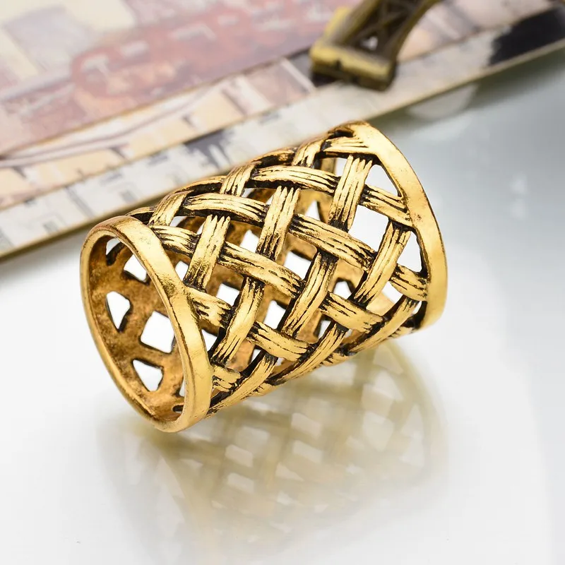 24 Pcs/Lot Hollow Metal Braid Scarves Buckle Vintage Pin Brooches For Women Scarf Fastener Accessories Bulk Wholesale
24 Pcs/Lot Hollow Metal Braid Scarves Buckle Vintage Pin Brooches For Women Scarf Fastener Accessories Bulk Wholesale