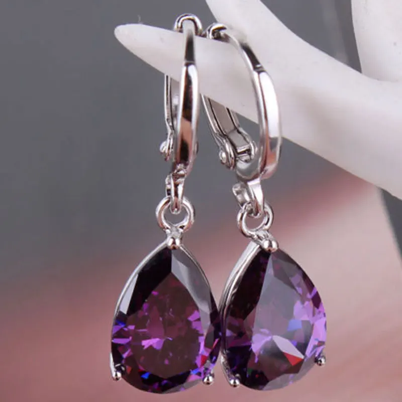Dangle Earrings Women White Purple Color Crystal Diamond Stones Water Drop Design Romantic Style Jewelry Twinkling
Dangle Earrings Women White Purple Color Crystal Diamond Stones Water Drop Design Romantic Style Jewelry Twinkling