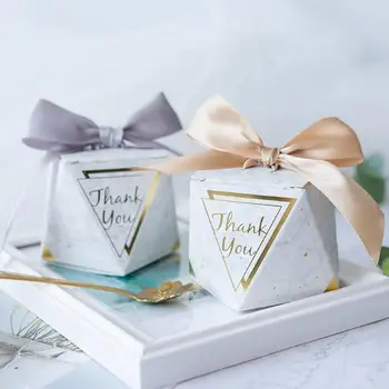 100Pcs Creative Marble Diamond Style Wedding Favors Candy Box Party Return Gift Box Bomboniera with Gold / Silver Ribbons
100Pcs Creative Marble Diamond Style Wedding Favors Candy Box Party Return Gift Box Bomboniera with Gold / Silver Ribbons