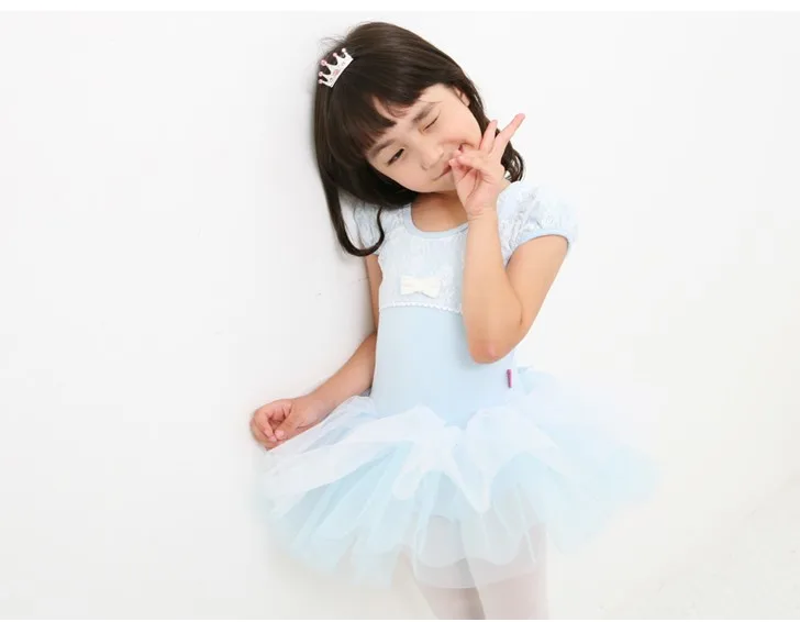 retail & wholesale Light purple short sleeves Children's ballet skirt,girls's dancing TUTU skirt
retail & wholesale Light purple short sleeves Children's ballet skirt,girls's dancing TUTU skirt