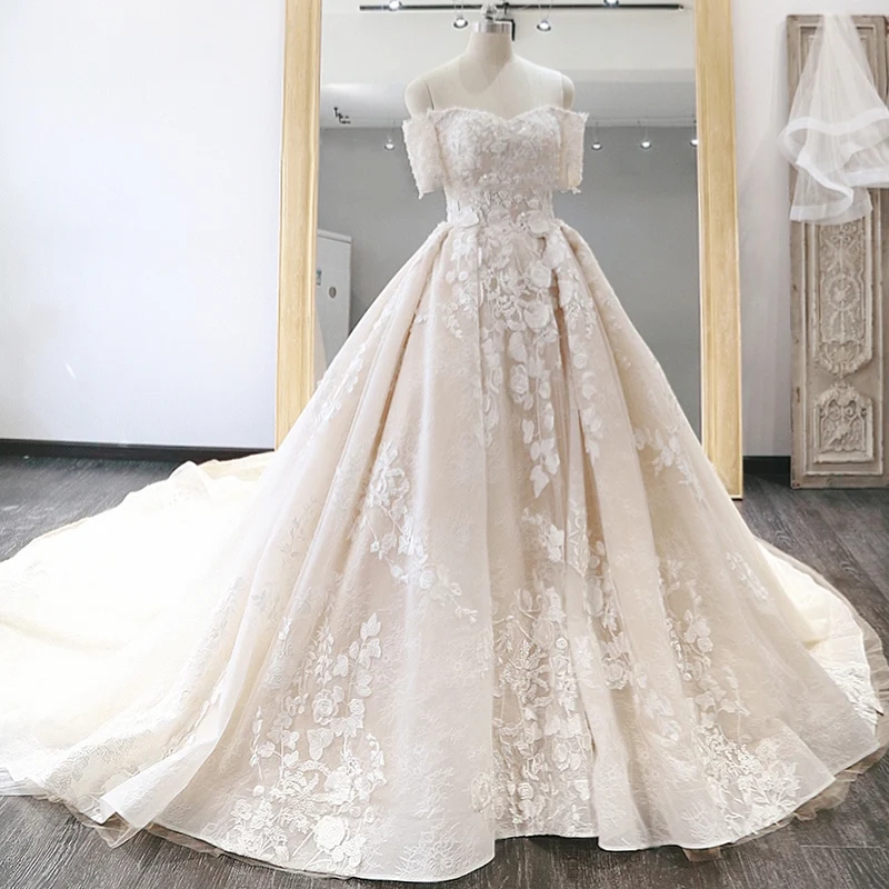 vestido de noiva Gorgeous Wedding Dress 2019 Appliques Grade Quality Bridal Gown Sofy Satin Magnificent Bridal Dresses
vestido de noiva Gorgeous Wedding Dress 2019 Appliques Grade Quality Bridal Gown Sofy Satin Magnificent Bridal Dresses