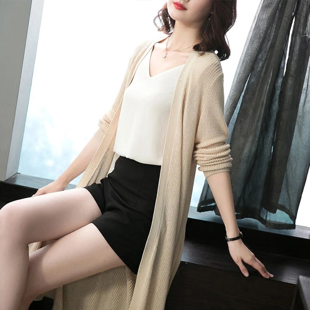 Spring and summer new style Korean version of the long thin coat Ice silk holiday top
Spring and summer new style Korean version of the long thin coat Ice silk holiday top