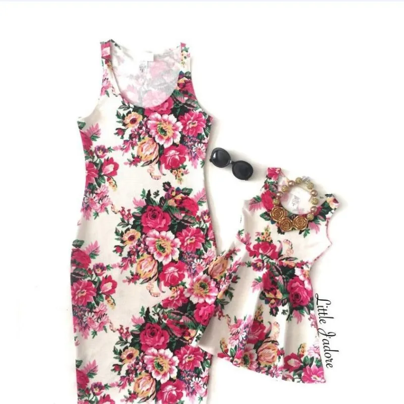 Mama Babies Mother Daughter Floral Dresses Bohemian Style Mom and Daughter Dress Mommy and Me Family Matching Outfits Clothes
Mama Babies Mother Daughter Floral Dresses Bohemian Style Mom and Daughter Dress Mommy and Me Family Matching Outfits Clothes