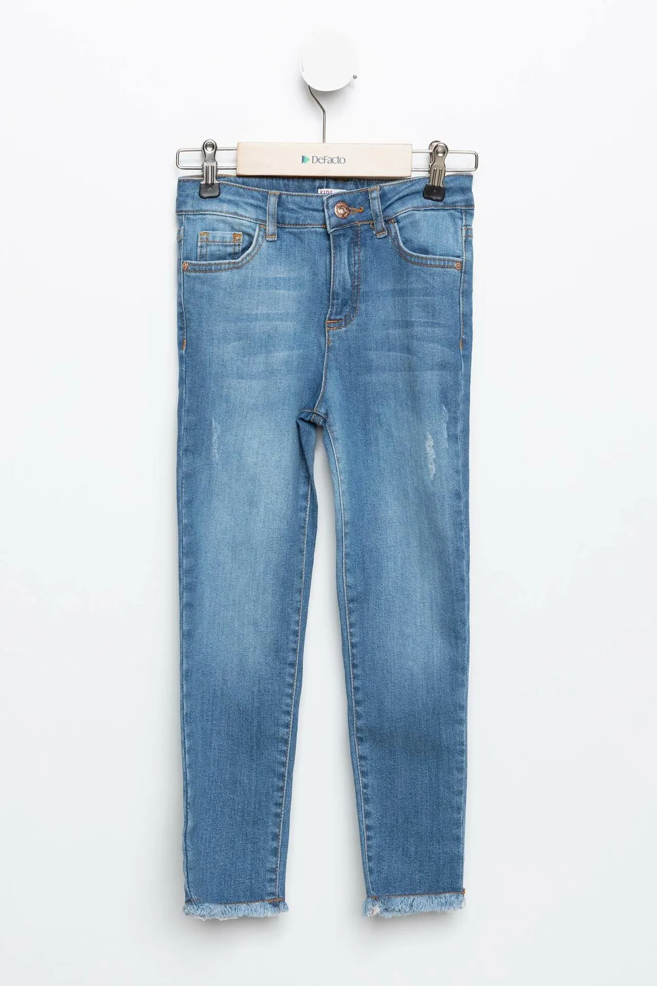 DeFacto Girl Denim Trousers J9798A619SPNM28 
DeFacto Girl Denim Trousers J9798A619SPNM28