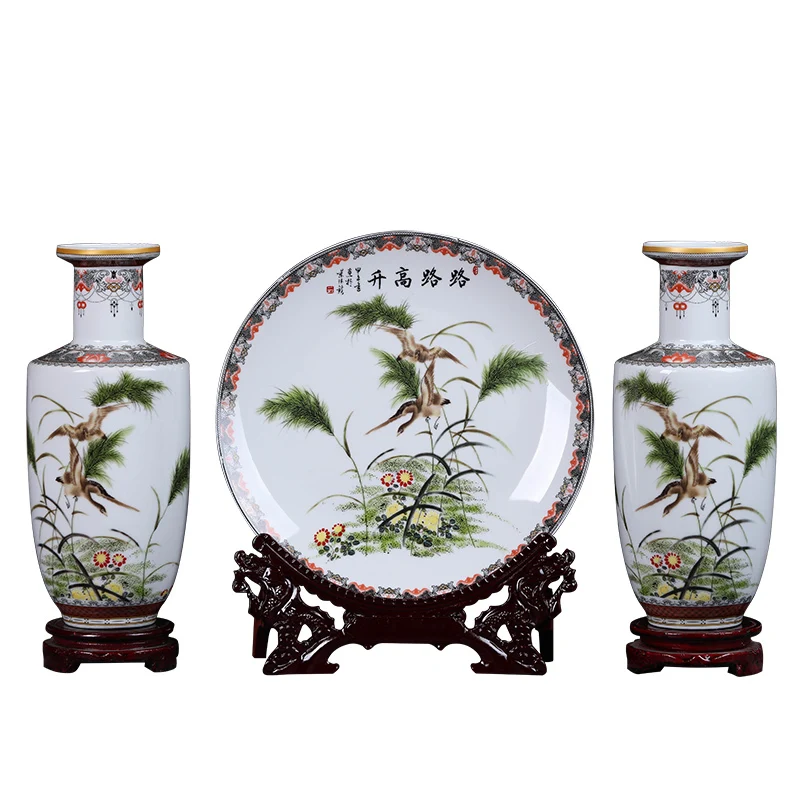 Antique Jingdezhen Ceramic Vase Set Classical Chinese Landscape Patterns Traditional Handmade Vase Flower Vases Porcelain Vase
Antique Jingdezhen Ceramic Vase Set Classical Chinese Landscape Patterns Traditional Handmade Vase Flower Vases Porcelain Vase