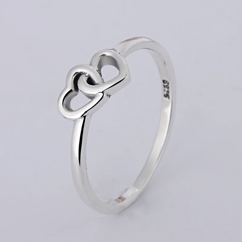 A wholesale Sale Fashion jewelry jewelry Pave Setting charm Double Heart 925 silver Retro woman Ring Ring
A wholesale Sale Fashion jewelry jewelry Pave Setting charm Double Heart 925 silver Retro woman Ring Ring