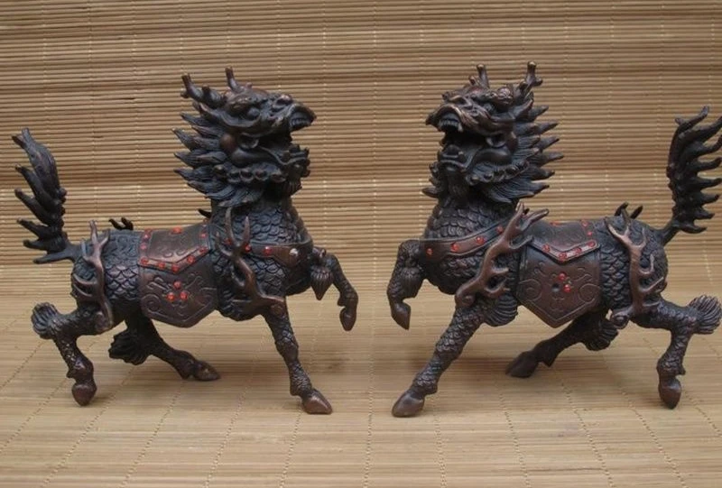 Chinese Royal Feng Shui Red Bronze Foo Dog Lion Dragon Kilin Kylin Kirin Pair a 0518
Chinese Royal Feng Shui Red Bronze Foo Dog Lion Dragon Kilin Kylin Kirin Pair a 0518