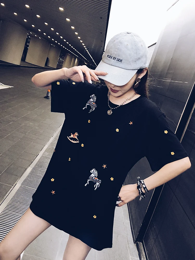 European goods large version of black short-sleeved t-shirt female 2019 summer cotton loose foreign gas tide brand T-shirt
European goods large version of black short-sleeved t-shirt female 2019 summer cotton loose foreign gas tide brand T-shirt