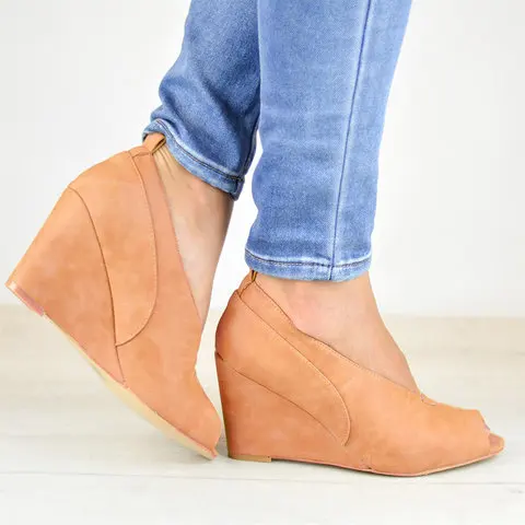 Women Shoes Fashion Pumps Wedges Shoes Casual Leather shoes for summer new plus size female shoes DD175
Women Shoes Fashion Pumps Wedges Shoes Casual Leather shoes for summer new plus size female shoes DD175