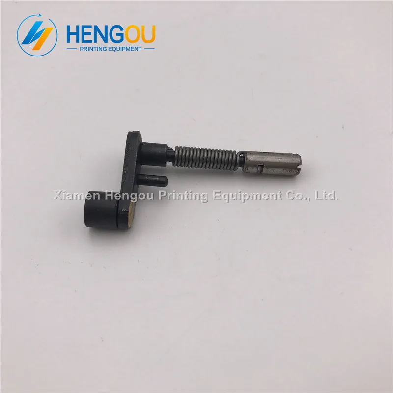 1 piece of black 7 digits numbering machine arm for numbering machine, with spring
1 piece of black 7 digits numbering machine arm for numbering machine, with spring