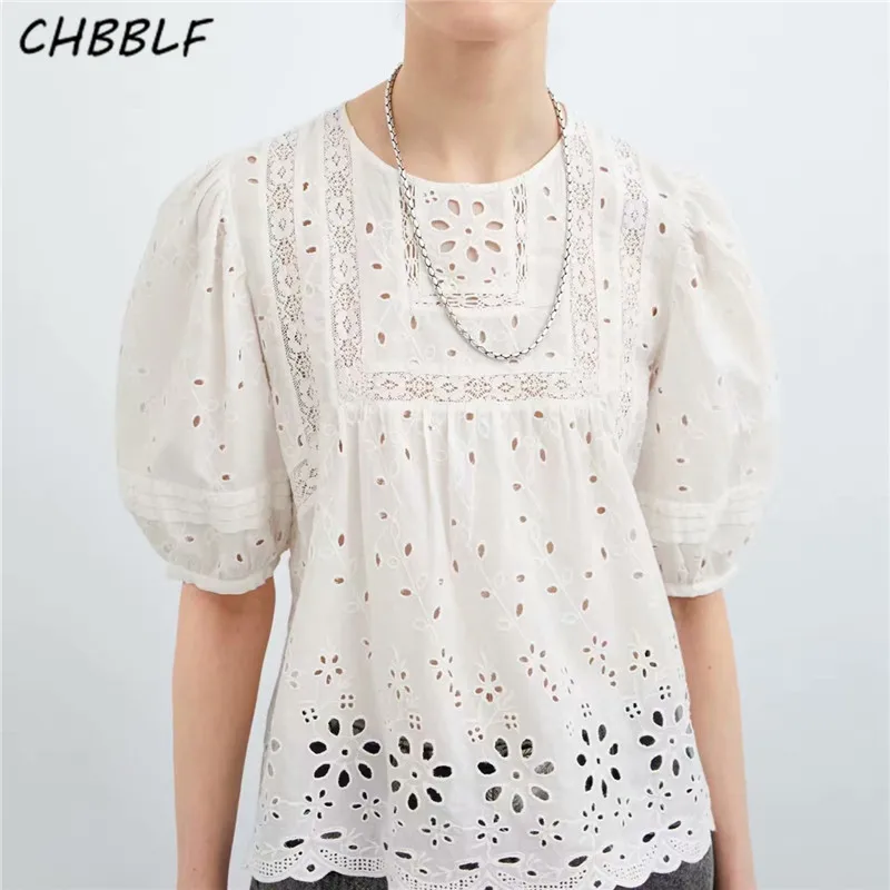 CHBBLF women hollow out embroidery white blouse puff sleeve see through pleated shirts female casual cute tops blusas BGB9123
CHBBLF women hollow out embroidery white blouse puff sleeve see through pleated shirts female casual cute tops blusas BGB9123
