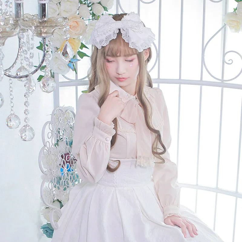 Lolita shirt Winter original innovative flannel, warmth and bottom collar shirt Lolita's self-cultivation shirt LZJ-C011
Lolita shirt Winter original innovative flannel, warmth and bottom collar shirt Lolita's self-cultivation shirt LZJ-C011