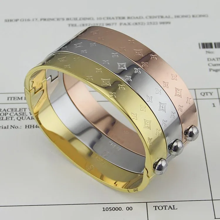 High quality 2018 Wholesale selling brand stainless steel rose gold four flower bracelet bangle for women pulseiras
High quality 2018 Wholesale selling brand stainless steel rose gold four flower bracelet bangle for women pulseiras
