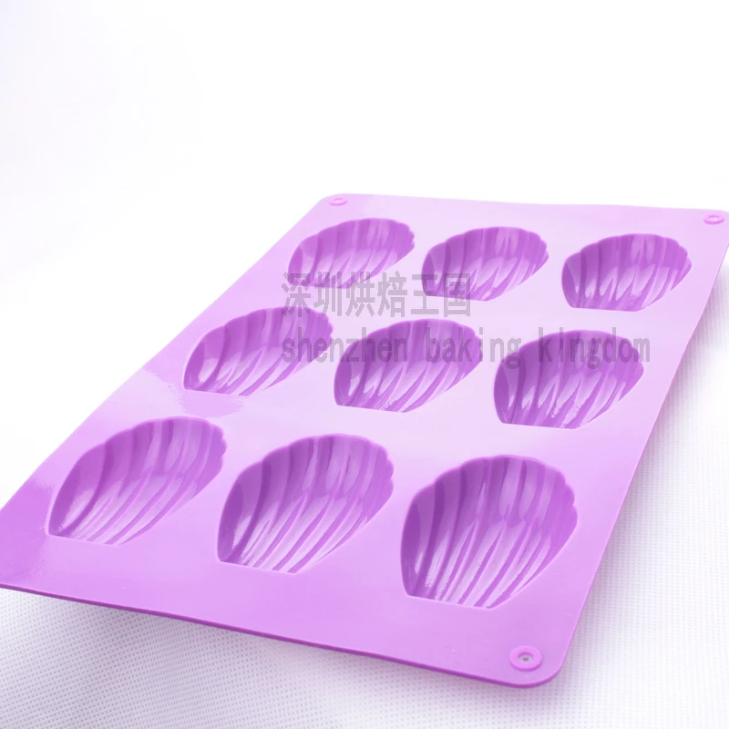 ANGRLY DIY Shell Shaped Silicone Cake Mold /Silicone Chocolate/Madeleine mold /Kids Christmas bakeware silicone mold makeup
ANGRLY DIY Shell Shaped Silicone Cake Mold /Silicone Chocolate/Madeleine mold /Kids Christmas bakeware silicone mold makeup